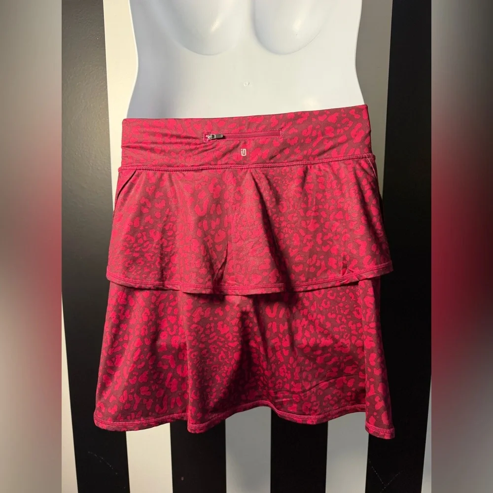 NWOT Ideology Women’s Plus Burgundy Leopard Print Tiered Ruffle Skort - SZ 1X - Picture 3 of 4